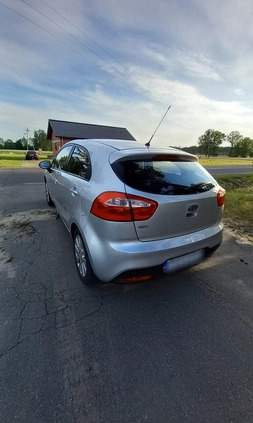 Kia Rio cena 27900 przebieg: 185000, rok produkcji 2012 z Ryki małe 106